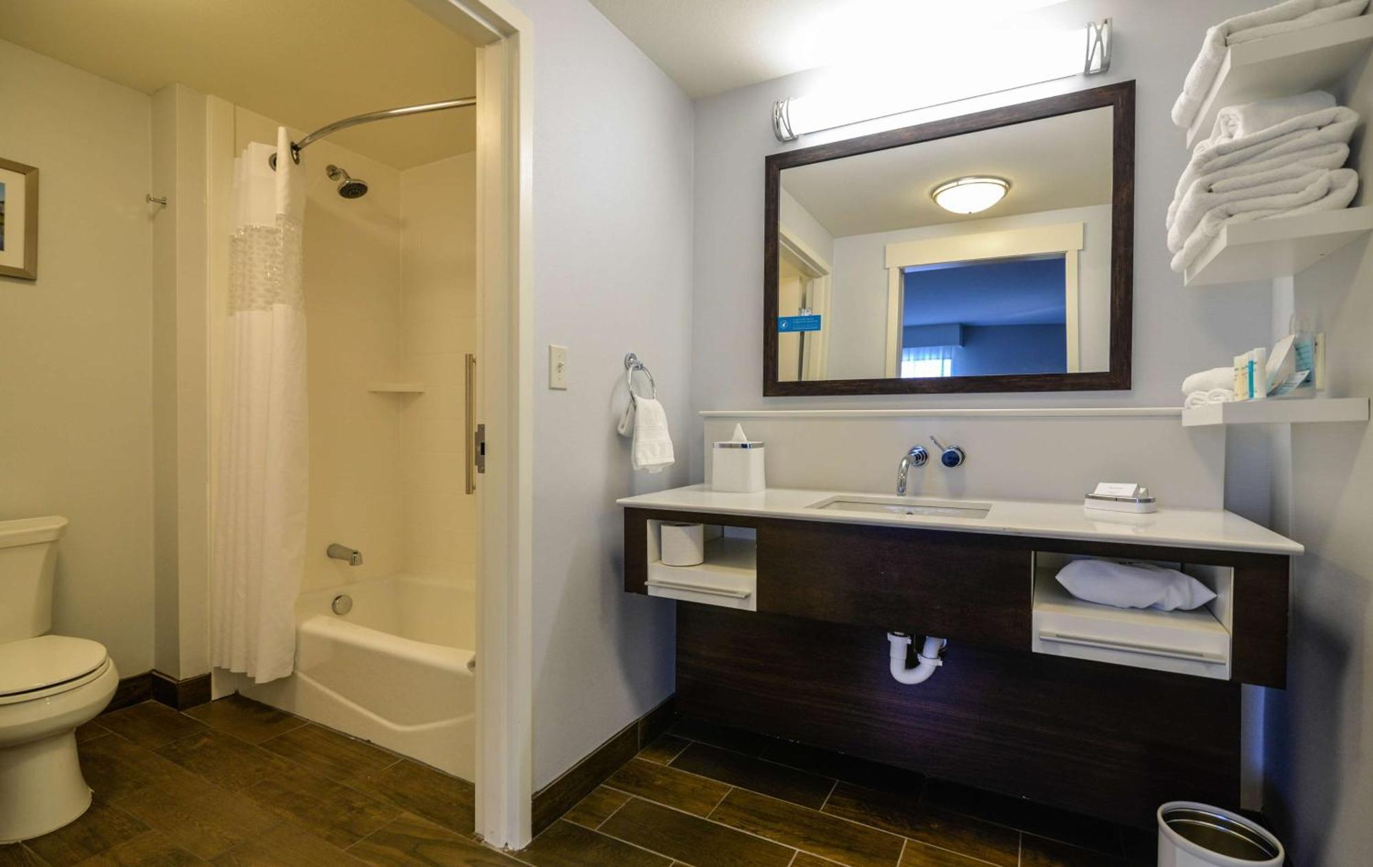 Queen Studio Suite Two Queen Beds Non-Smoking
