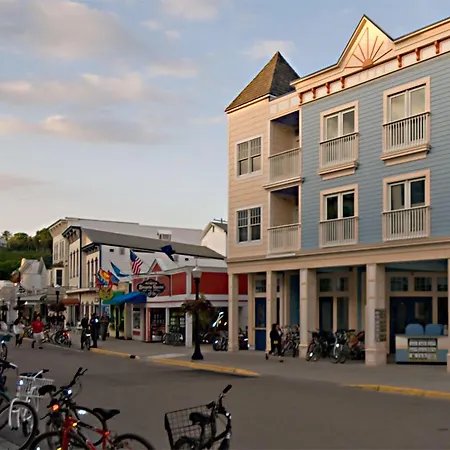 Bicycle Street Inn And Suites-3